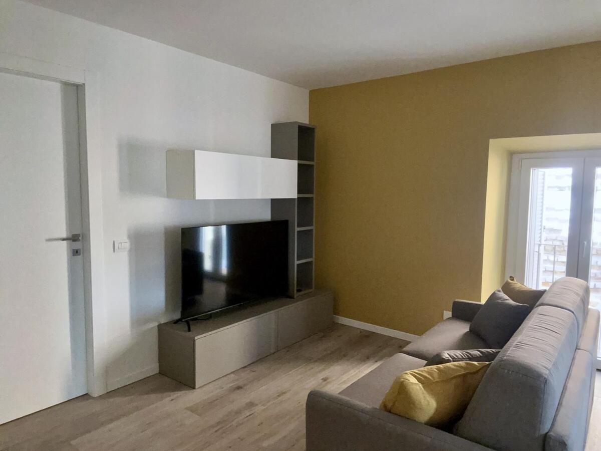 Apartament Casa Edera&Ulivo - Pavia City - By Host4U Zewnętrze zdjęcie